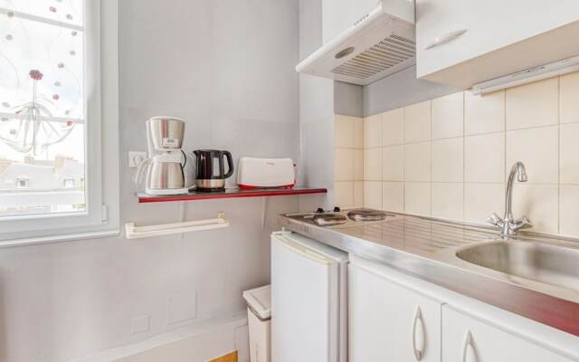 Cosy Studio Apartment in Honfleur near Harbour