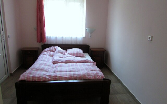 BIO Pension - BIO Panzio - Pensiunea BIO