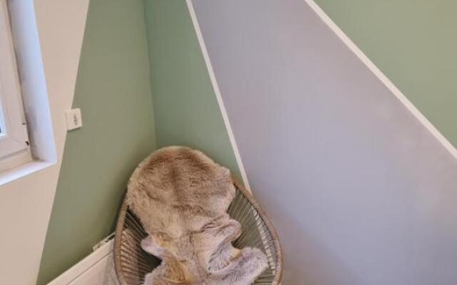 VALSCOSY parking - Activités illégales interdite