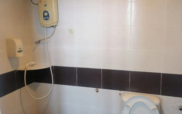 OYO 90392 Pulai City Hotel