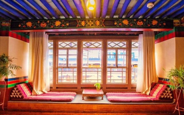 Lhasa Badacang Hotel