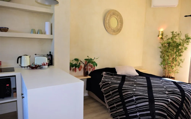 SLEEP INN ANTWERP - Flats & Suites