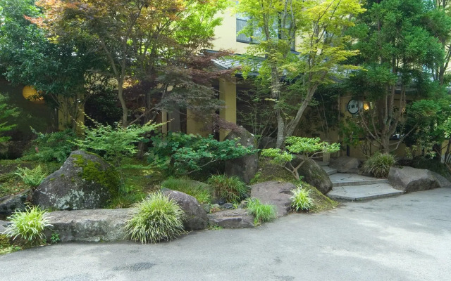 Yufuin Onsen Ryokan Mebaeso