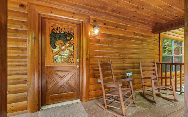 Caught Ya Peek'n 1 Bedroom Cabin by RedAwning