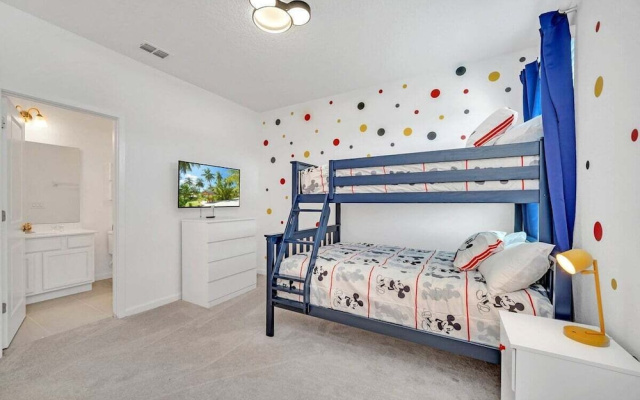 2525 Shanti Amazing 15 Suites Mansion