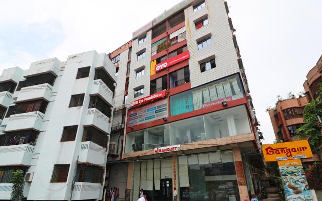 OYO 1764 Hotel Maruti Lodging