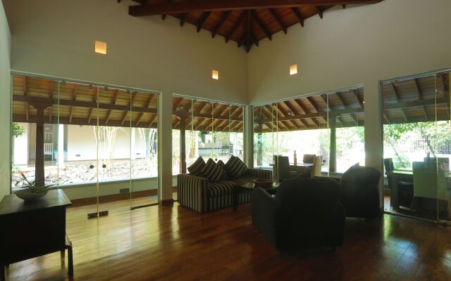 Villa Hundira