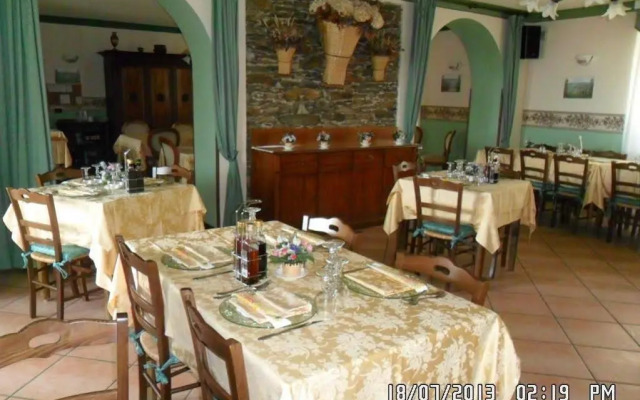 Il Campanile Hotel - La Cantina Del Pittore