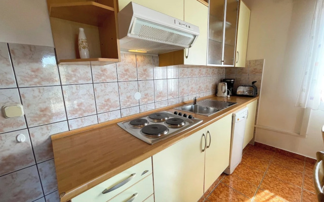 Apartman Ljiljana 7