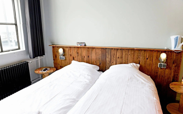 Stayokay Eindhoven - Blue Collar Hostel