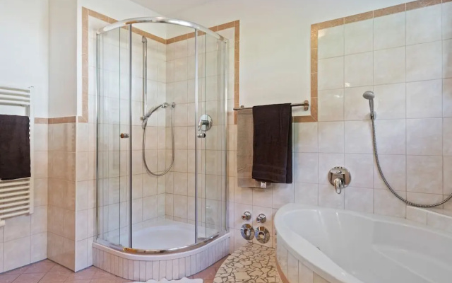 Idyllic Holiday Home in Hart im Zillertal With Balcony