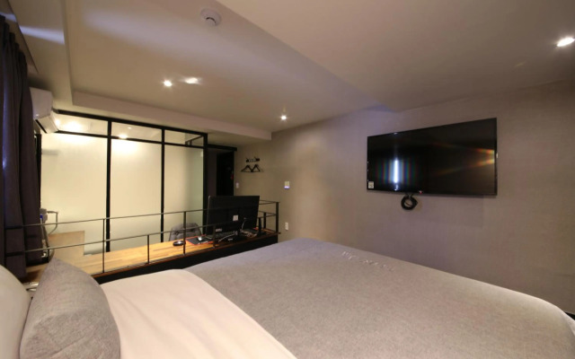 The Last Hotel