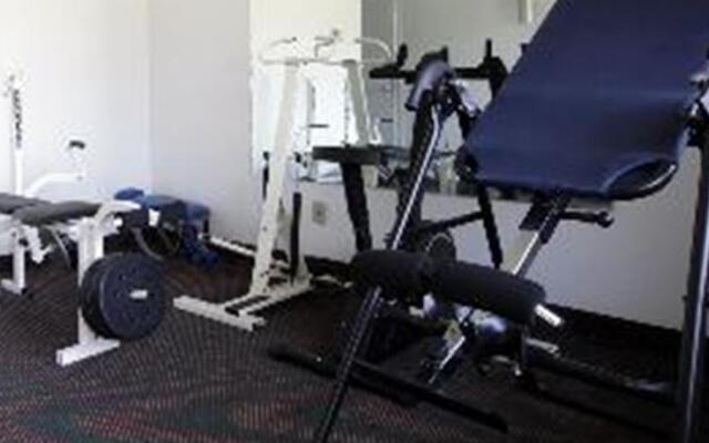 Castle Inn & Suites By OYO Chickasha