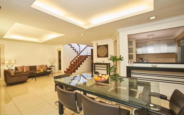 Orchid Garden Suites