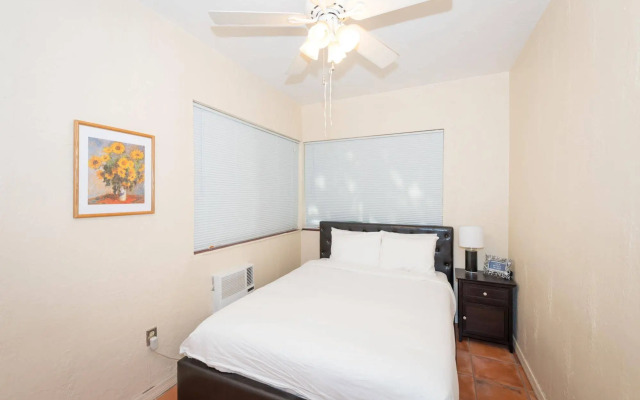 Park SoBe Apartments