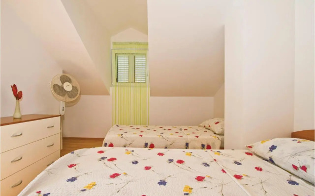 Apartment Put Obrovca Cr