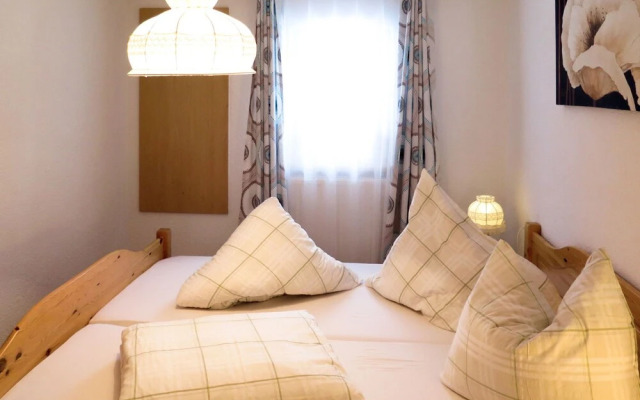 Luxner Emberg in Emberg