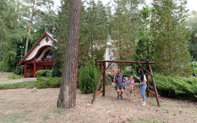4 Pory Roku Resort Sauna & Spa