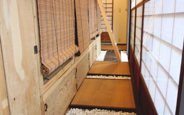 Owl House Asakusa - Hostel