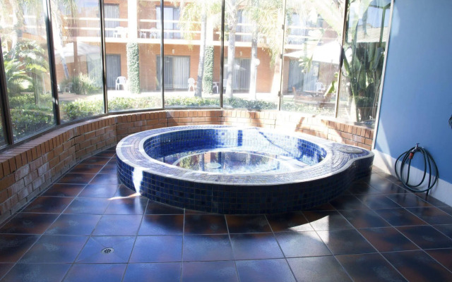 Crystal Fountain Motel Albury