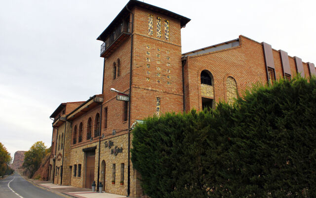 Hotel Bodega La Casa del Cofrade