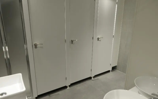 MYD Madriz Hostel