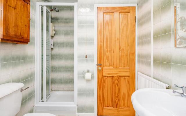 MPL Apartments - Woodside House by Harry Potter Studios