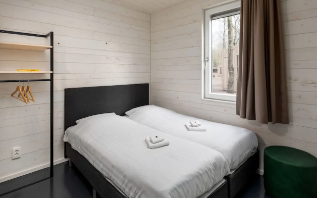 Lodge in Schaijk With Garden Terrace