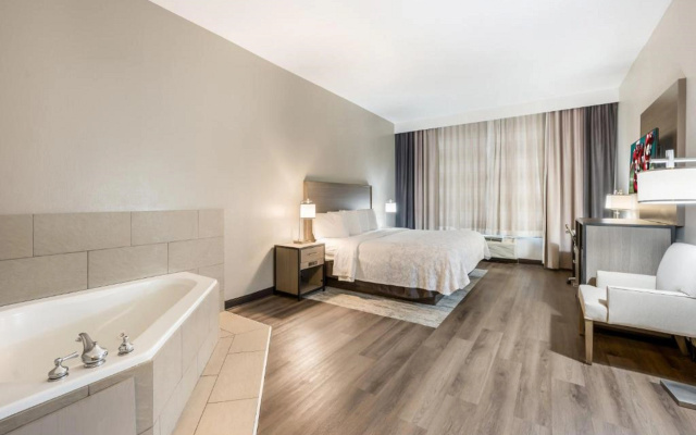 Red Roof Inn PLUS & Suites Birmingham - Bessemer
