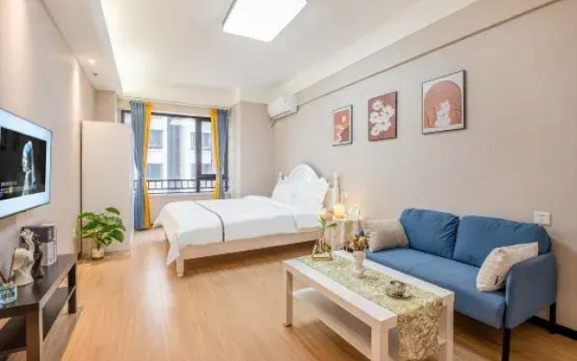 Cape B&B (Dalian Donggang Venice Water City Branch)
