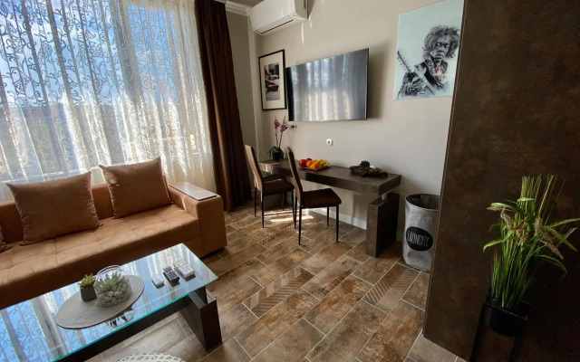 Luxury Apartments Ivon