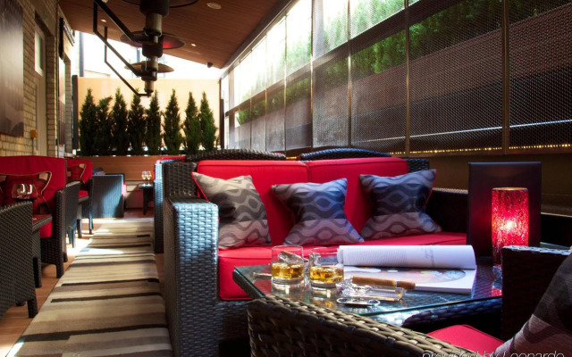 Ten Manchester Street