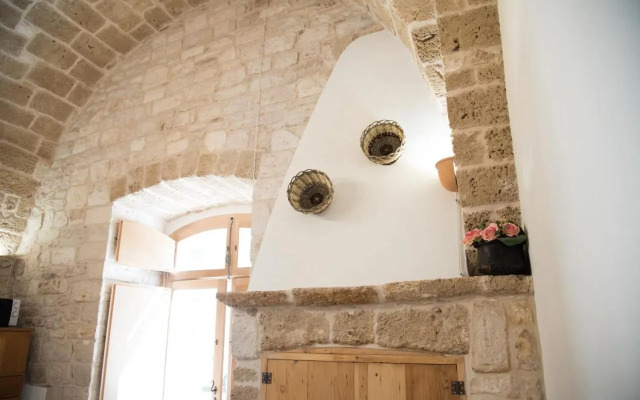 Piazza Duomo - Medieval Puglia's House