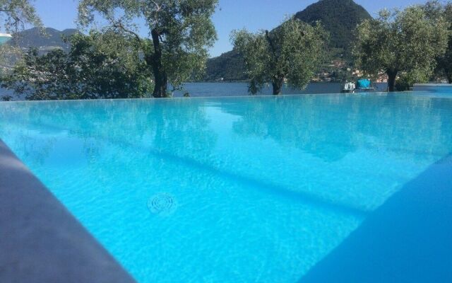 Costa Paradiso Iseo B&B