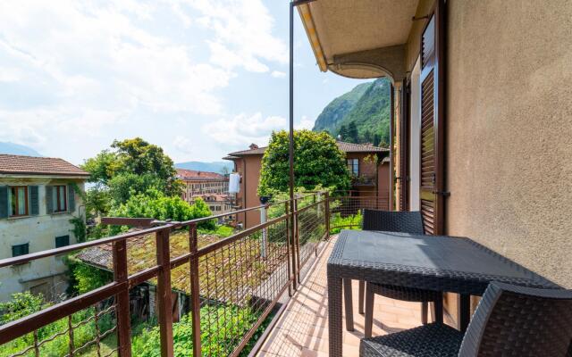 Bright and Cozy in Menaggio