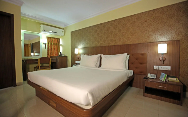 Capital O 48073 K Star Hotel