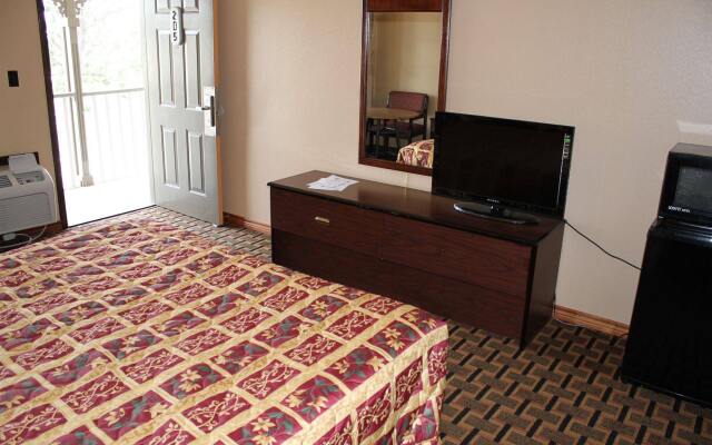 Hotel O Victorian Inn Athens TX