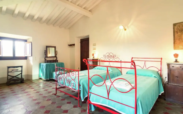 Charming Villa With Pool in Florence