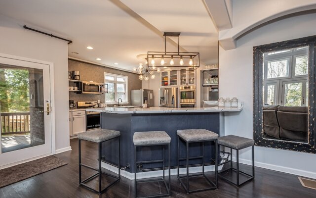 VVS - Very Very Special