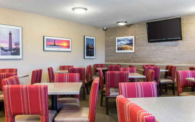 Comfort Inn Ludington near US-10