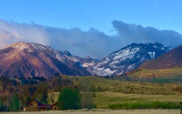 Pine Creek Cabin Livingston Montana