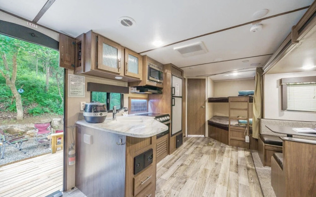 Hongcheon Vivaldicampingpark Caravan