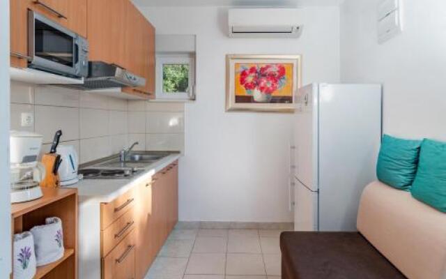 Apartments Tolic