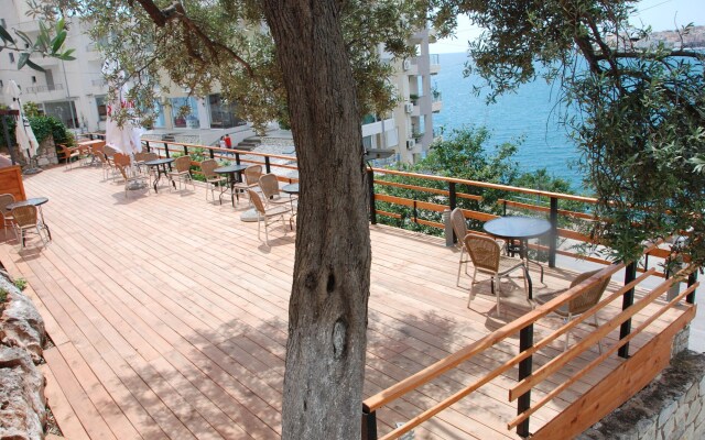 Hotel Edola