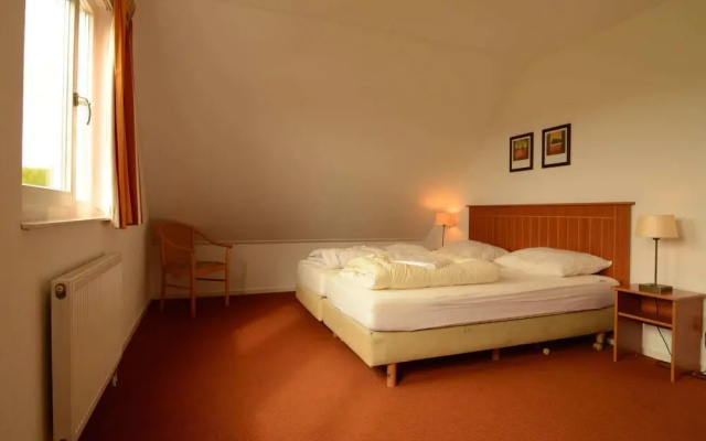 Luxurious holiday villa at lovely location in Zeewolde, Flevoland