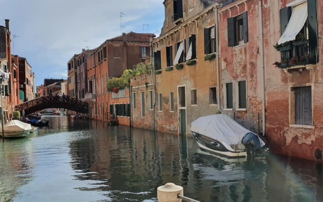 Ca' Sant'Angelo apartments