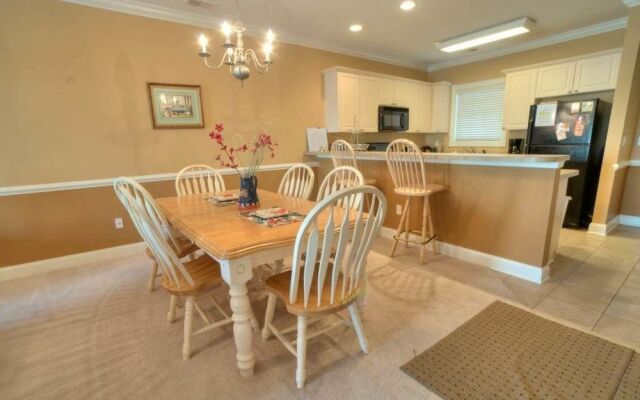 Magnolia Pointe 203 4821 2 Br condo by RedAwning