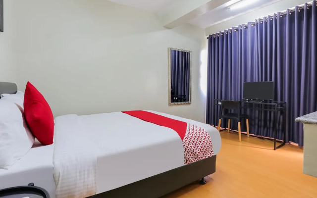 Anglo Residences by OYO Rooms