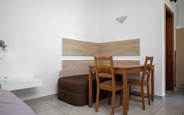 Triantafillas Suites