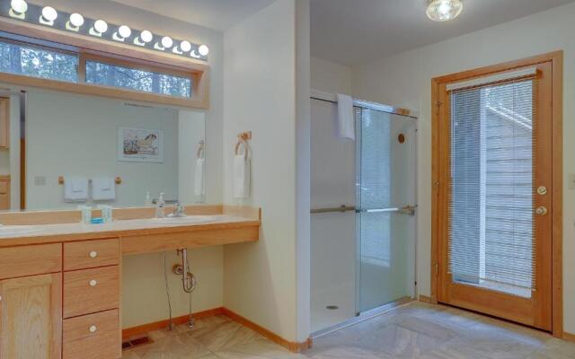 1 Colonial-Golf Course-5BR/6BA